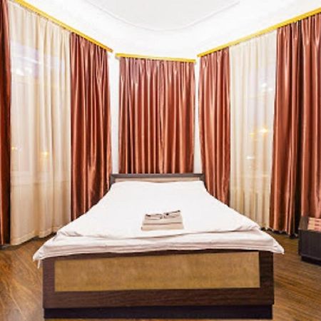 Apartment Mala Zhytomyrska 16 Kiev Bagian luar foto