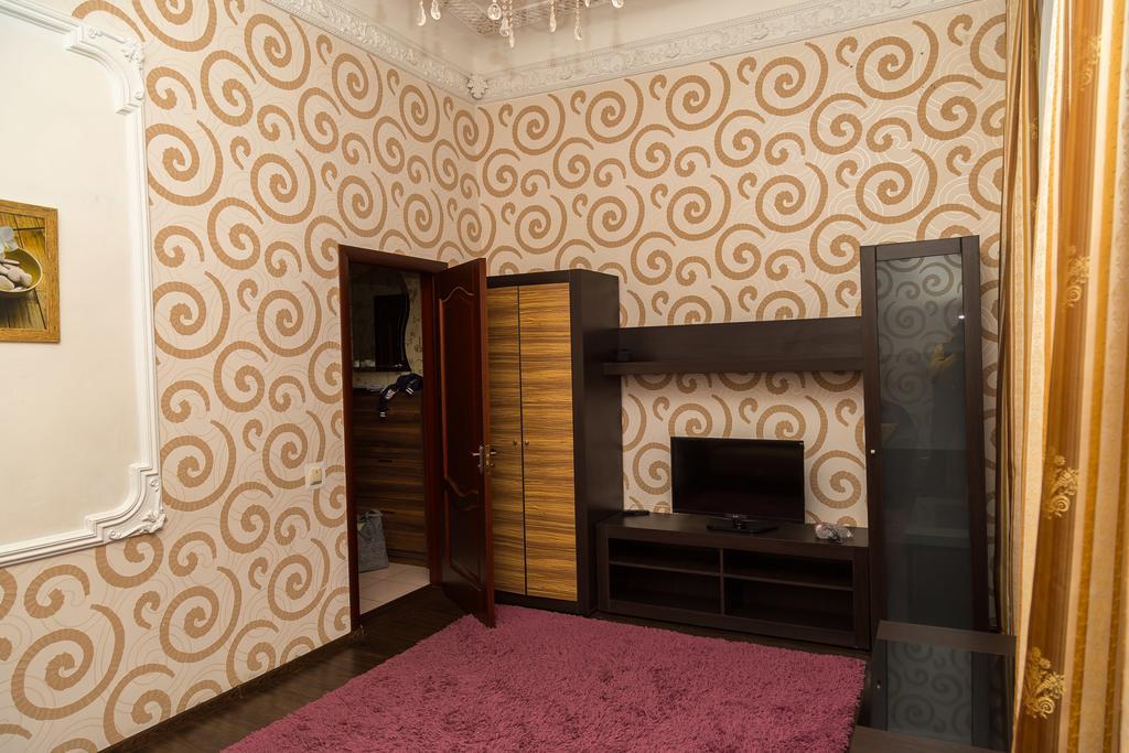 Apartment Mala Zhytomyrska 16 Kiev Bagian luar foto