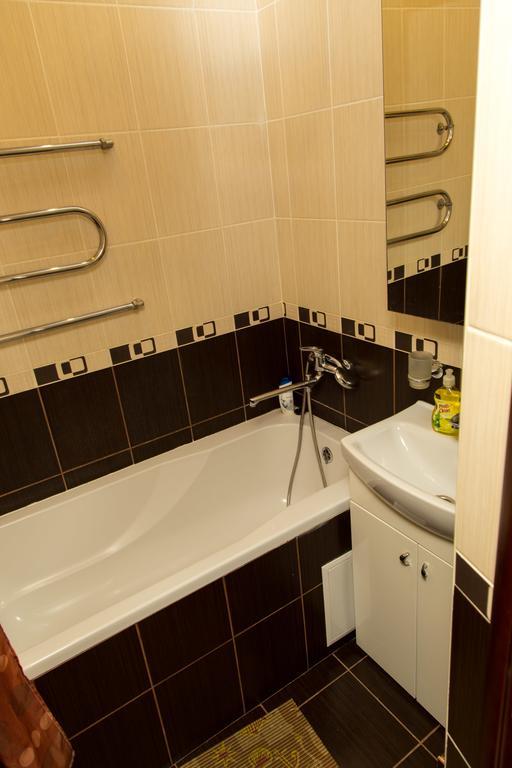 Apartment Mala Zhytomyrska 16 Kiev Bagian luar foto
